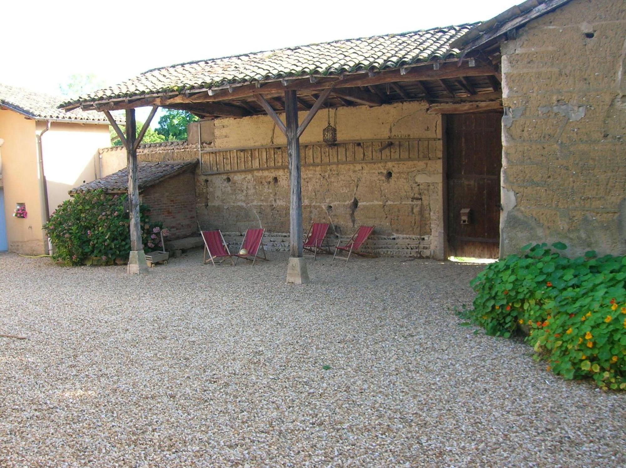 Bed & Breakfast - Maison De Marie Messimy-sur-Saone Zewnętrze zdjęcie