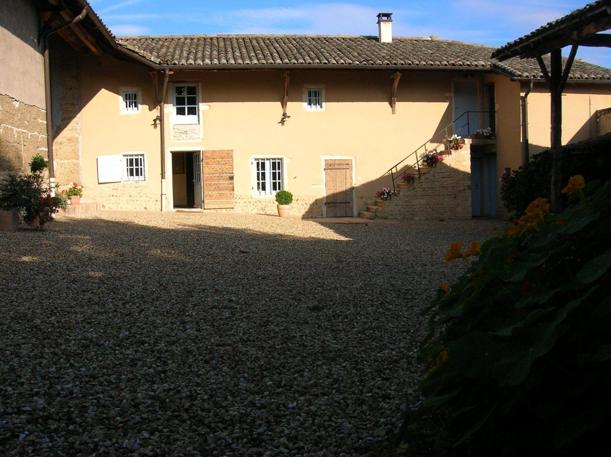 Bed & Breakfast - Maison De Marie Messimy-sur-Saone Zewnętrze zdjęcie